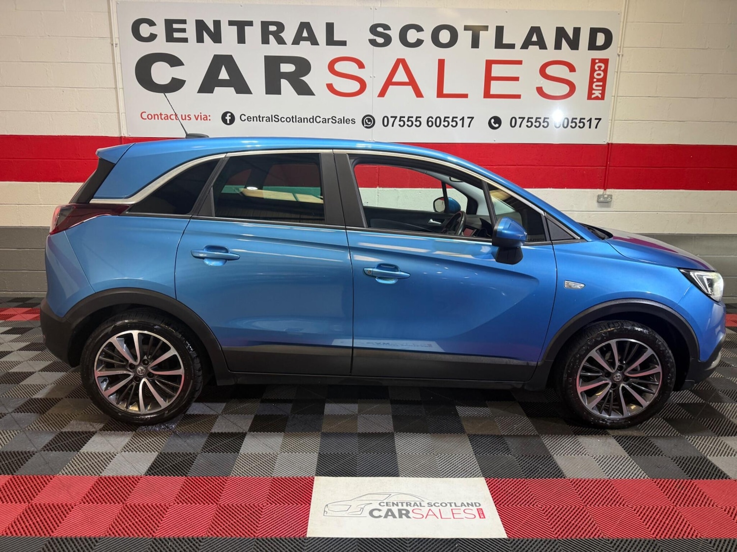 Used Vauxhall Crossland X 2019 for sale - 77892137: Photo 2