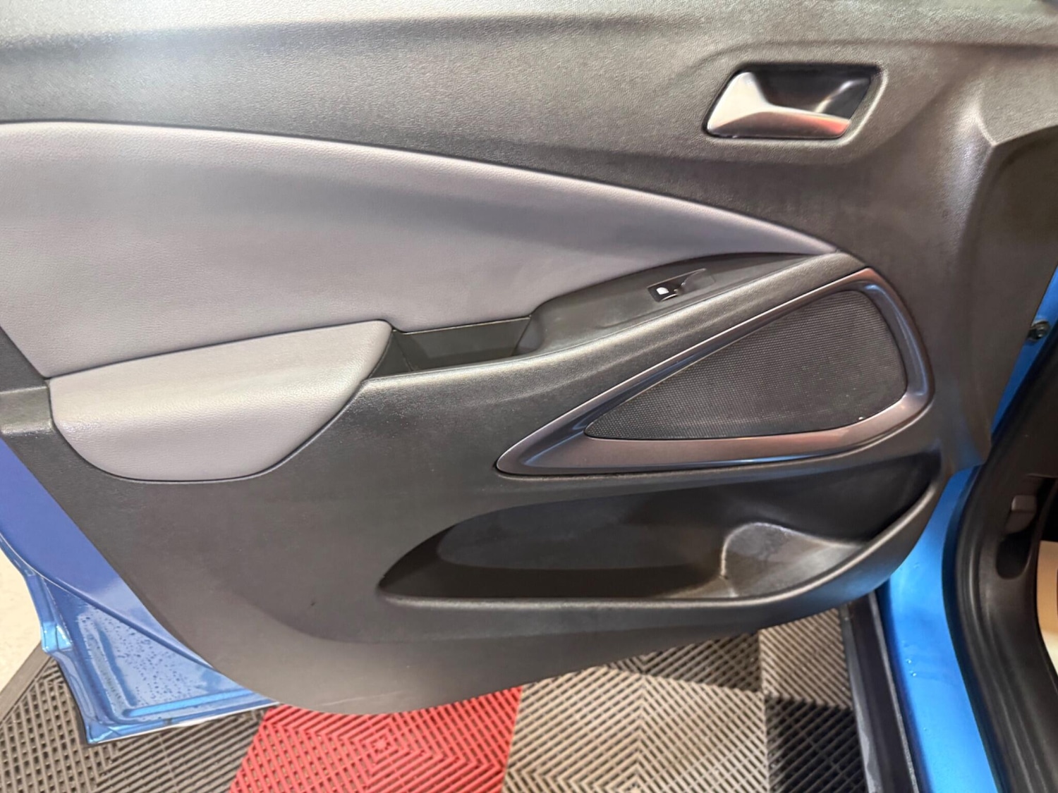 Used Vauxhall Crossland X 2019 for sale - 77892137: Photo 41