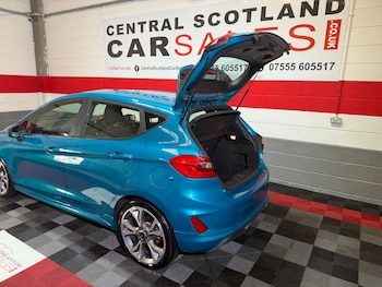 Used Ford Fiesta 2019 for sale - 77203408: Photo