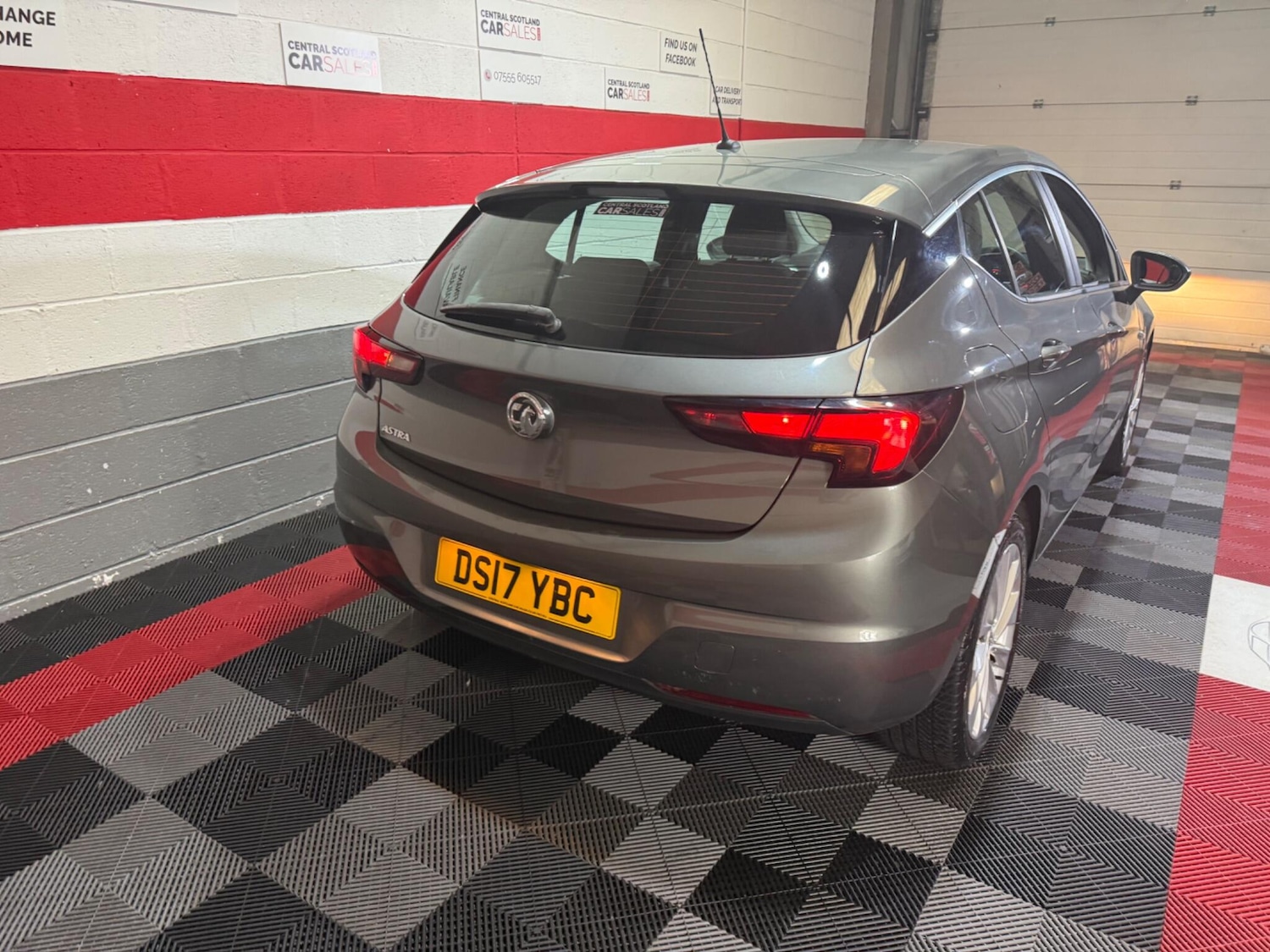 Vehicle 21