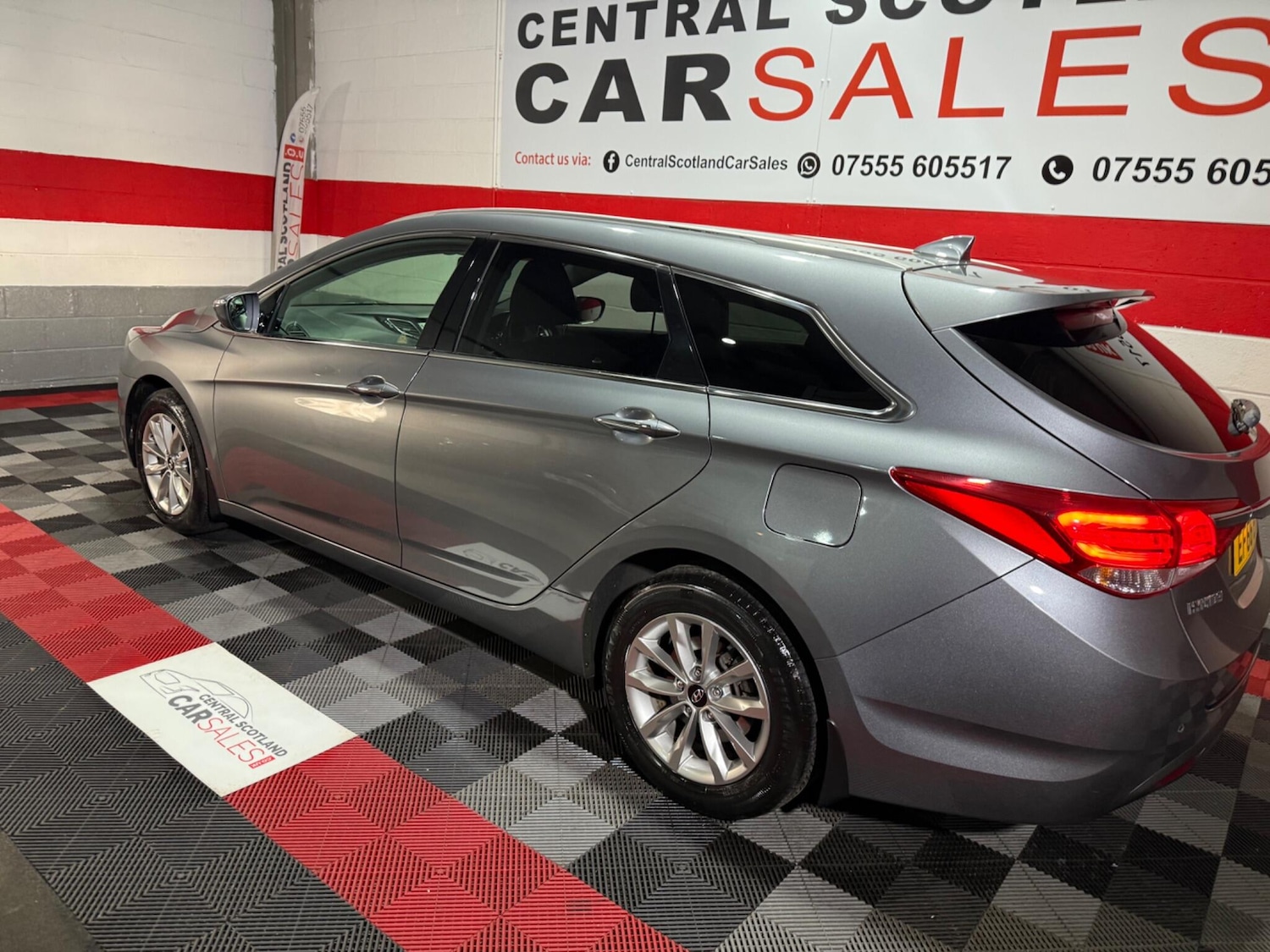 Used Hyundai i40 2016 for sale - 76952854: Photo 3