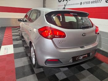 Used Kia Ceed 2015 for sale - 77559271: Photo