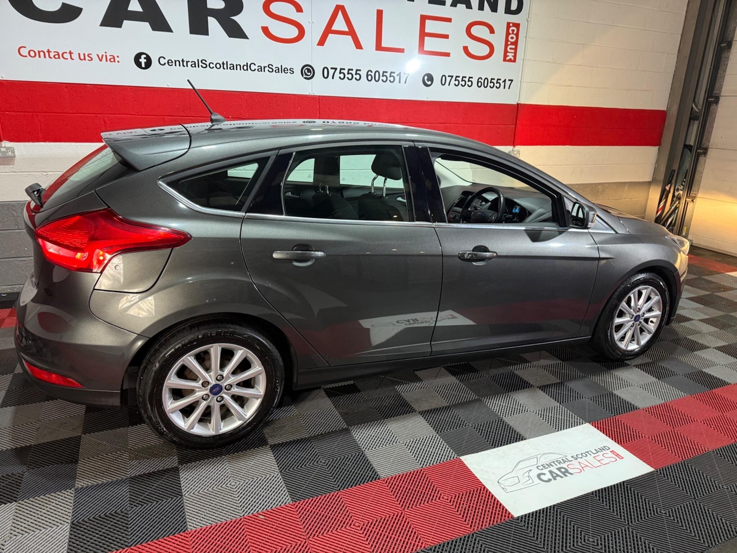 Used Ford Focus 2018 for sale - 77131729: Photo 13