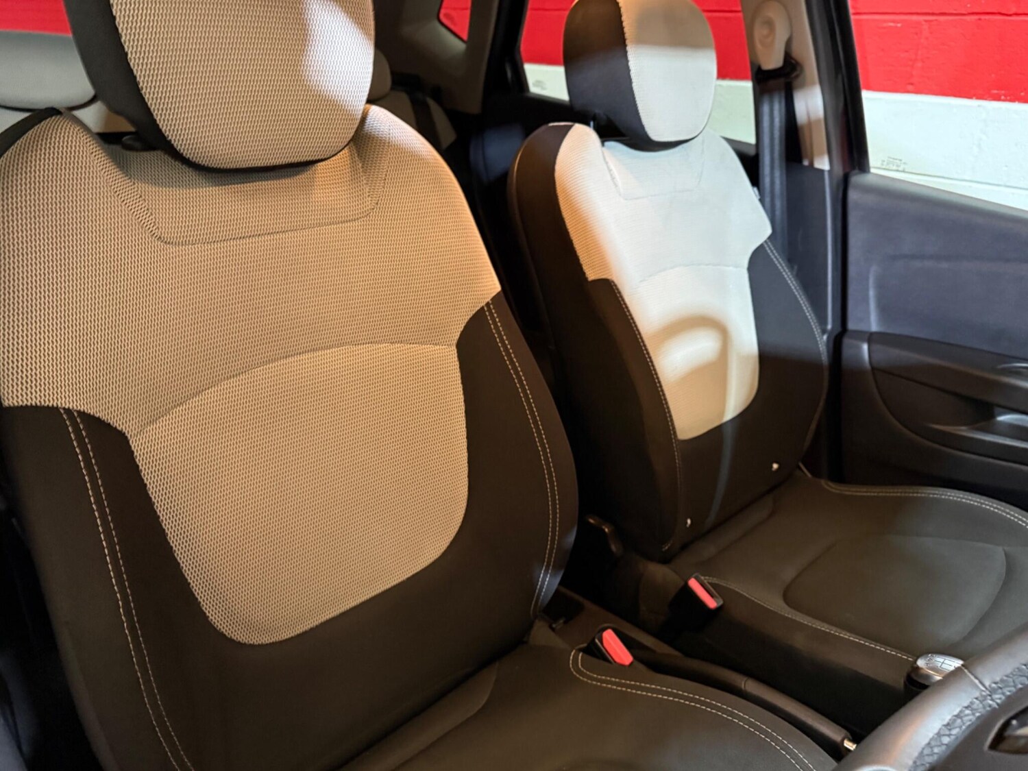 Used Renault Captur 2018 for sale - 77351969: Photo 19