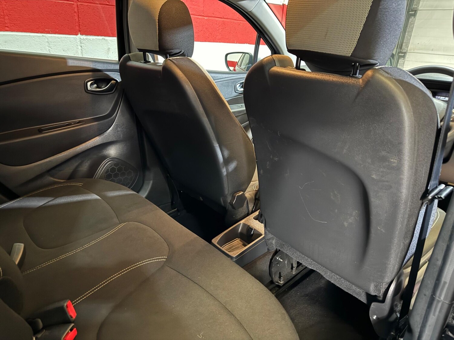 Used Renault Captur 2018 for sale - 77351969: Photo 23