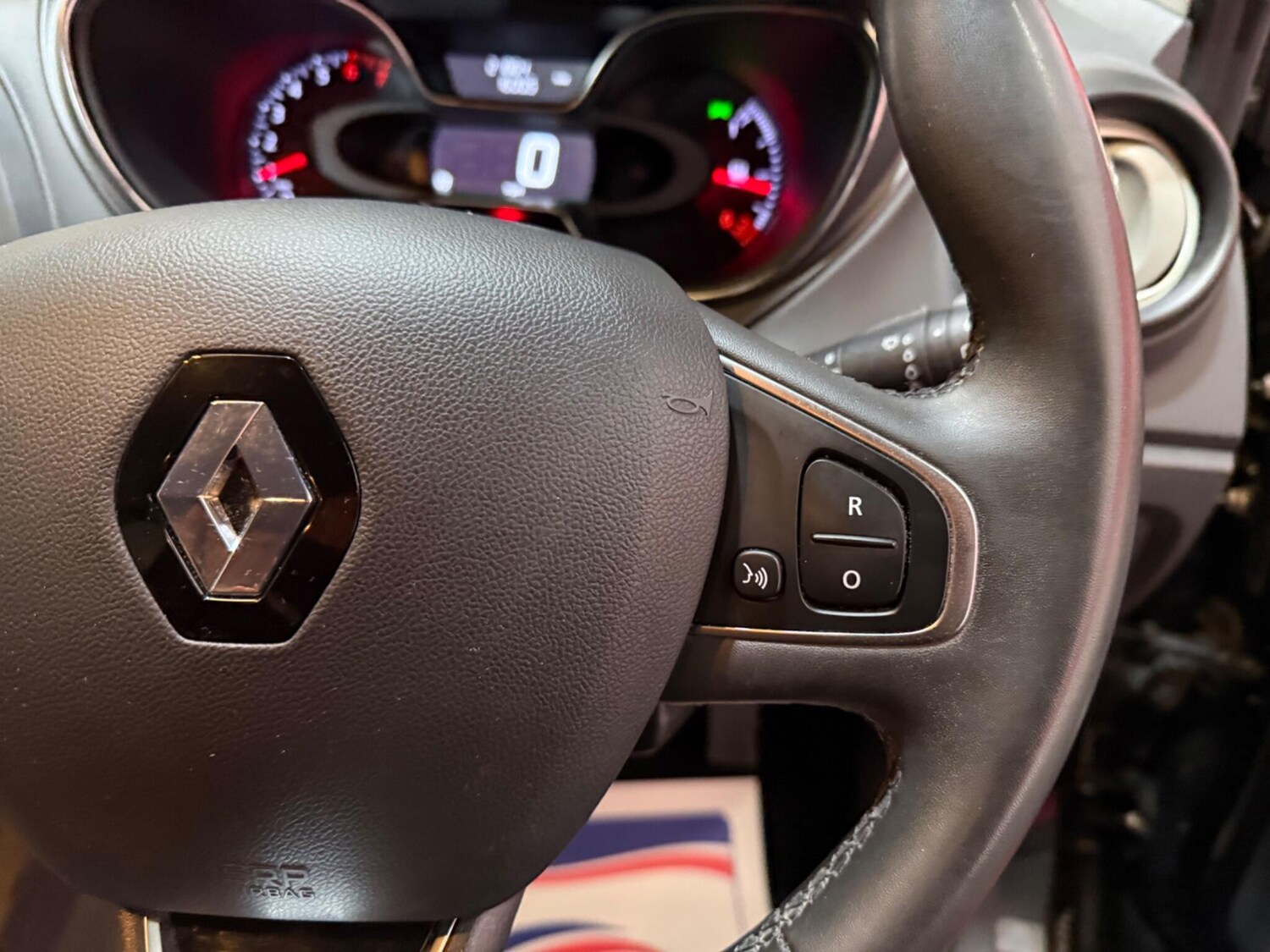 Used Renault Captur 2018 for sale - 77351969: Photo 29