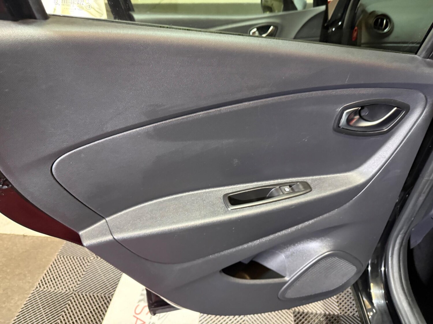 Used Renault Captur 2018 for sale - 77351969: Photo 35