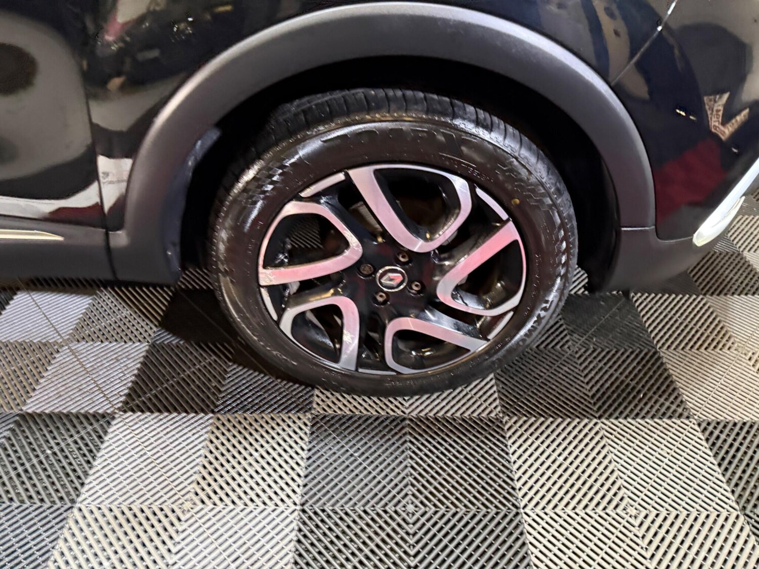 Used Renault Captur 2018 for sale - 77351969: Photo 38