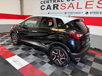 Used Renault Captur 2018 for sale - 77351969: Photo