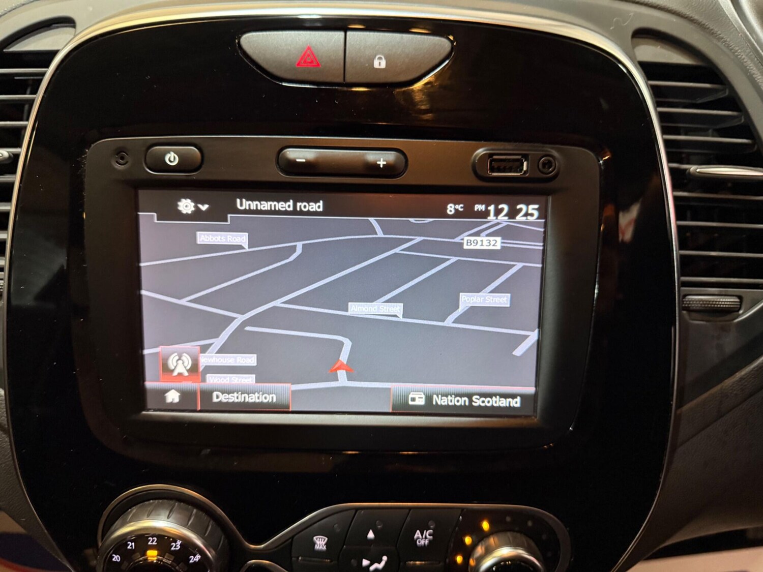 Used Renault Captur 2018 for sale - 77351969: Photo 48