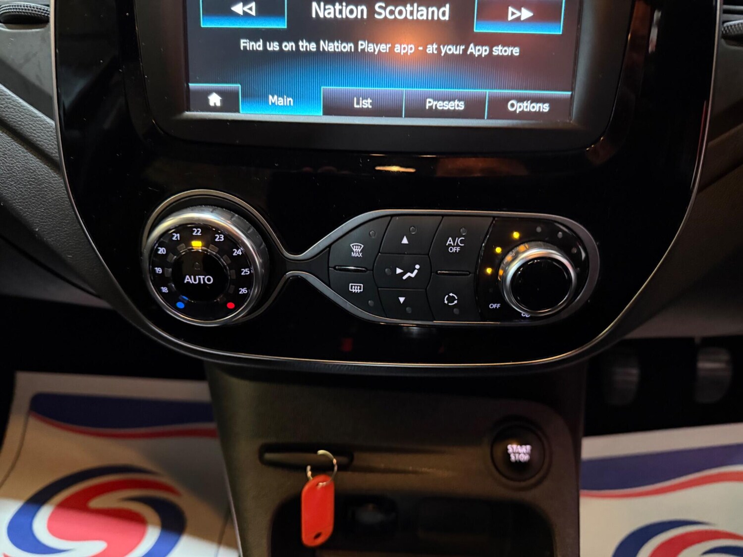 Used Renault Captur 2018 for sale - 77351969: Photo 51