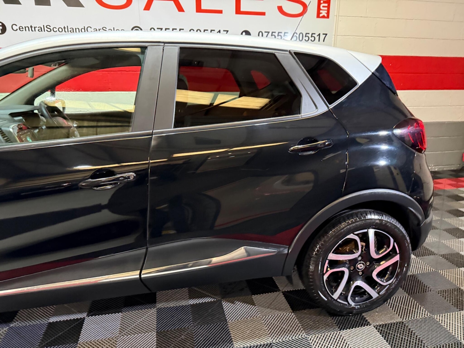 Used Renault Captur 2018 for sale - 77351969: Photo 8