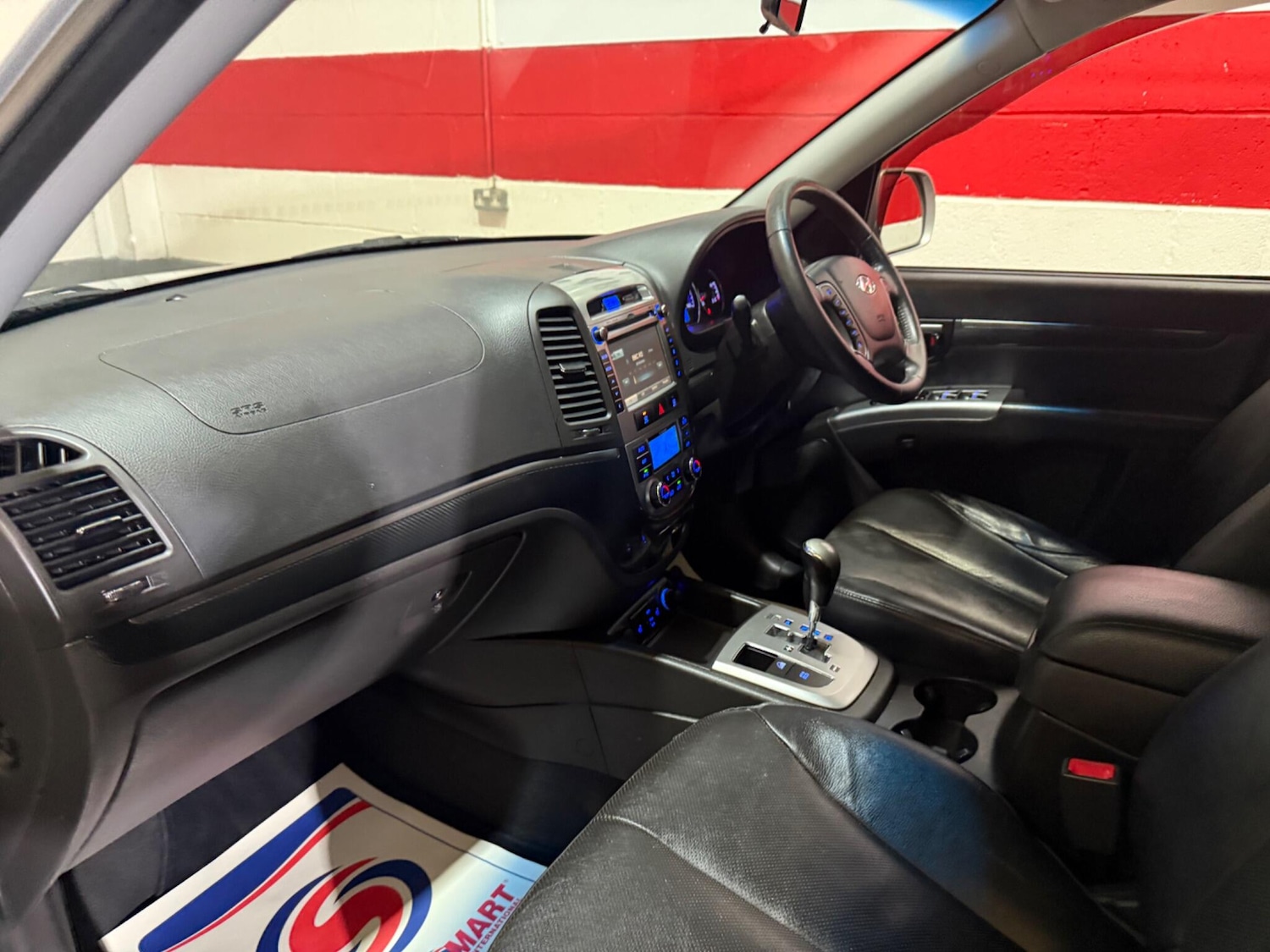 Used Hyundai Santa Fe 2012 for sale - 77175832: Photo 21