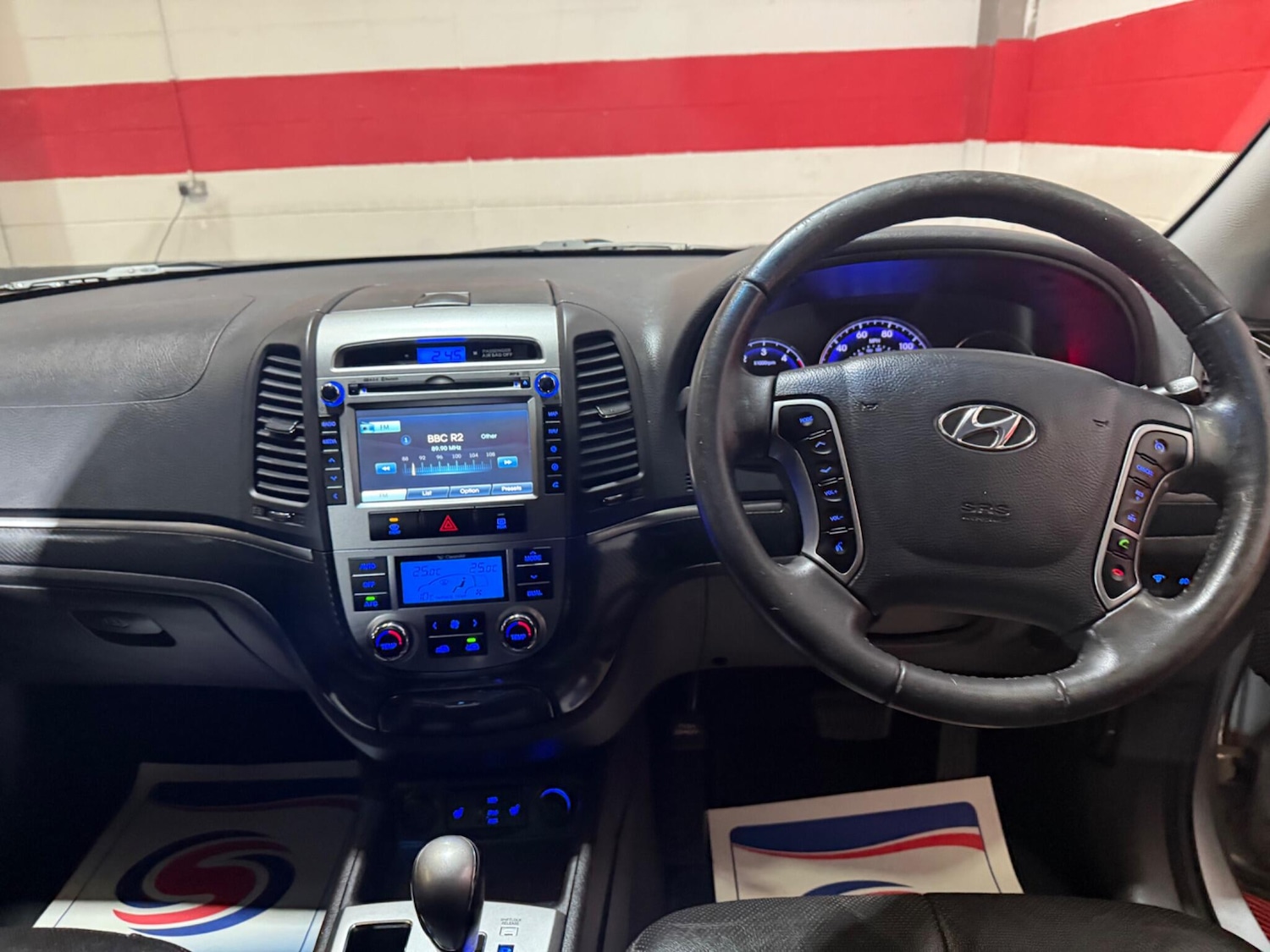 Used Hyundai Santa Fe 2012 for sale - 77175832: Photo 22