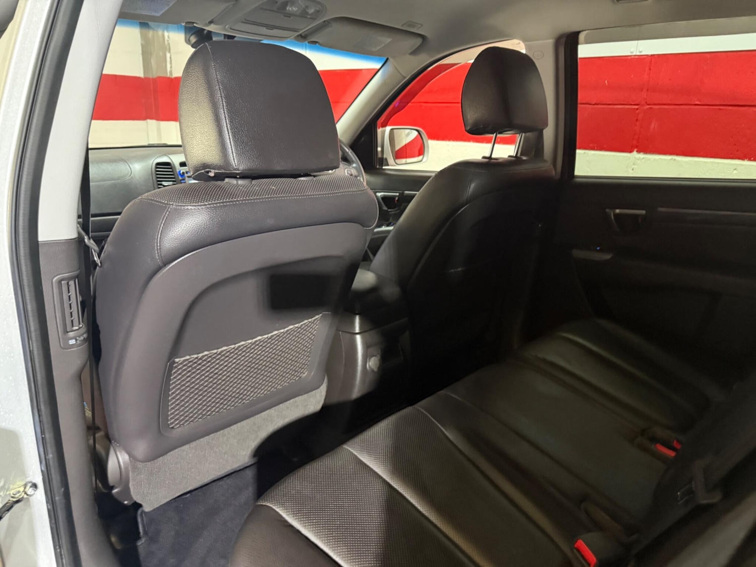 Used Hyundai Santa Fe 2012 for sale - 77175832: Photo 30