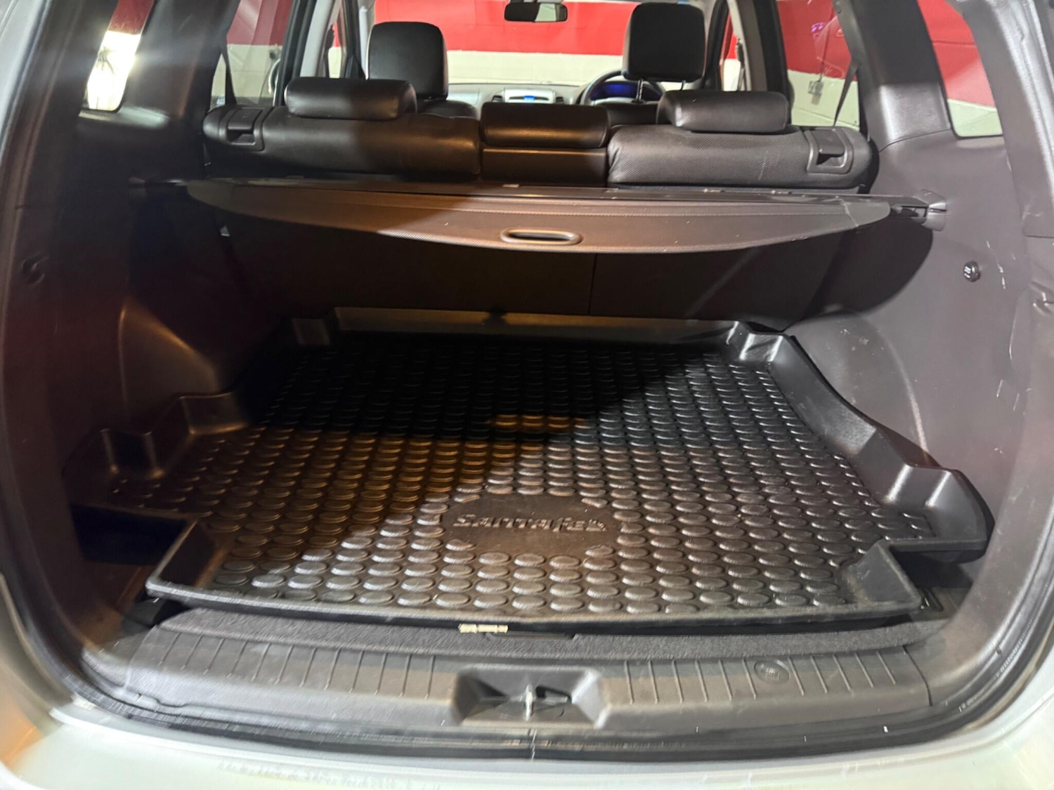 Used Hyundai Santa Fe 2012 for sale - 77175832: Photo 55