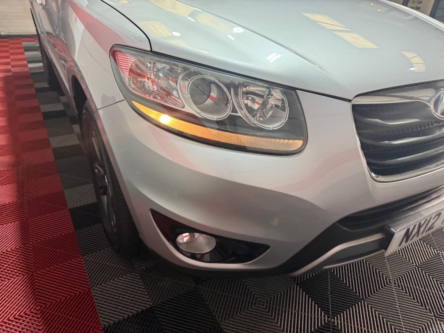 Used Hyundai Santa Fe 2012 for sale - 77175832: Photo 61