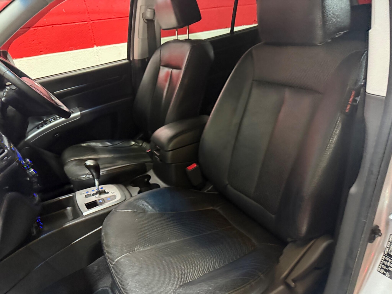 Used Hyundai Santa Fe 2012 for sale - 77175832: Photo 65