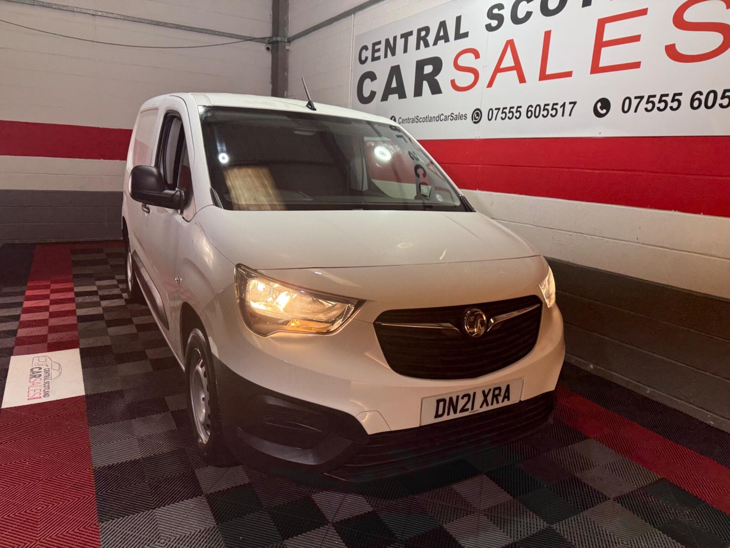 Used Vauxhall Combo 2021 for sale - 76612811: Photo 5