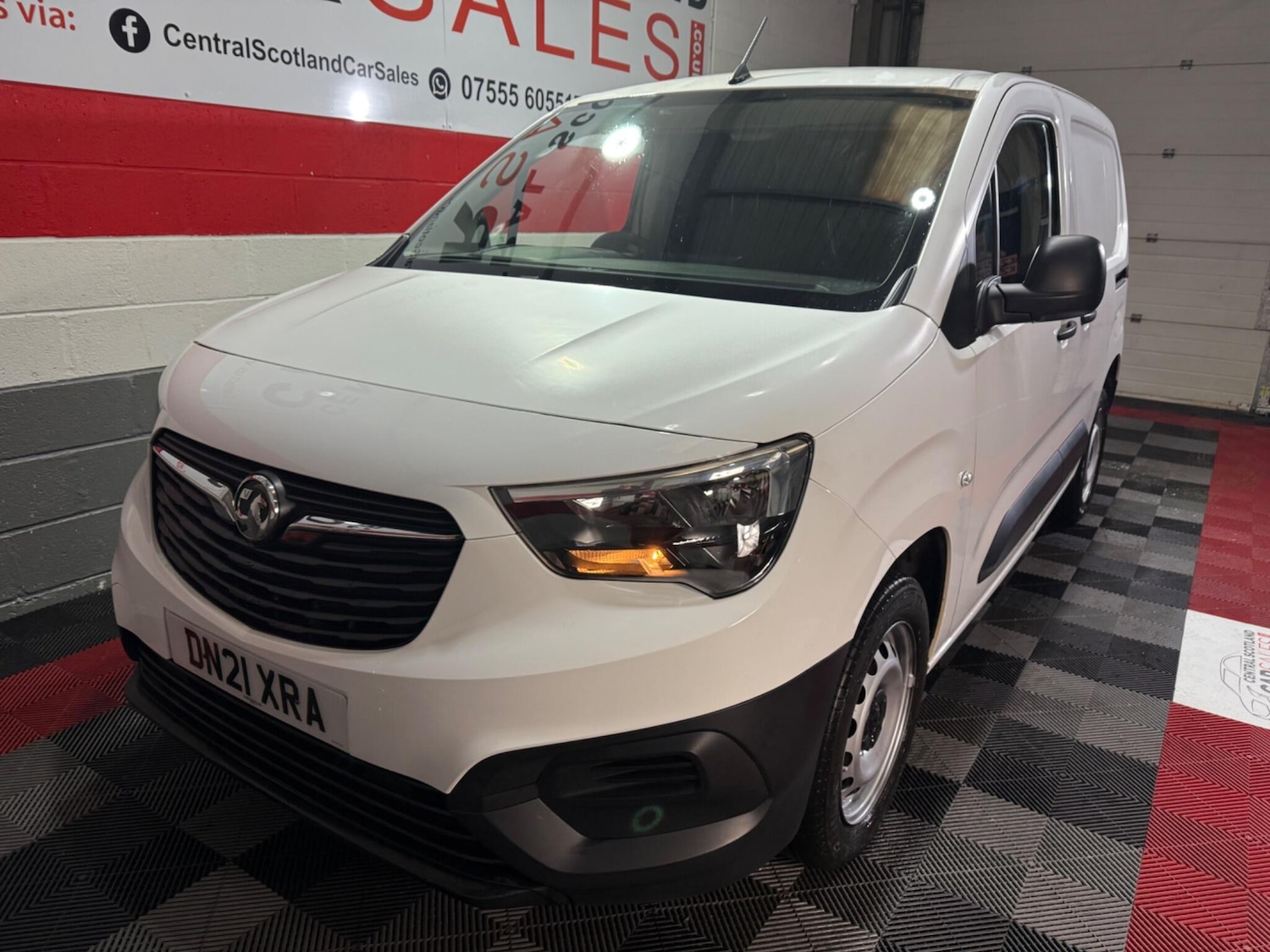 Used Vauxhall Combo 2021 for sale - 76612811: Photo 6