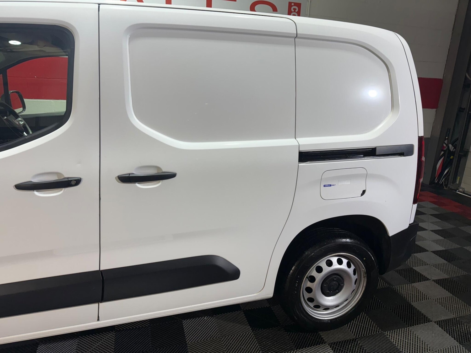 Used Vauxhall Combo 2021 for sale - 76612811: Photo 8