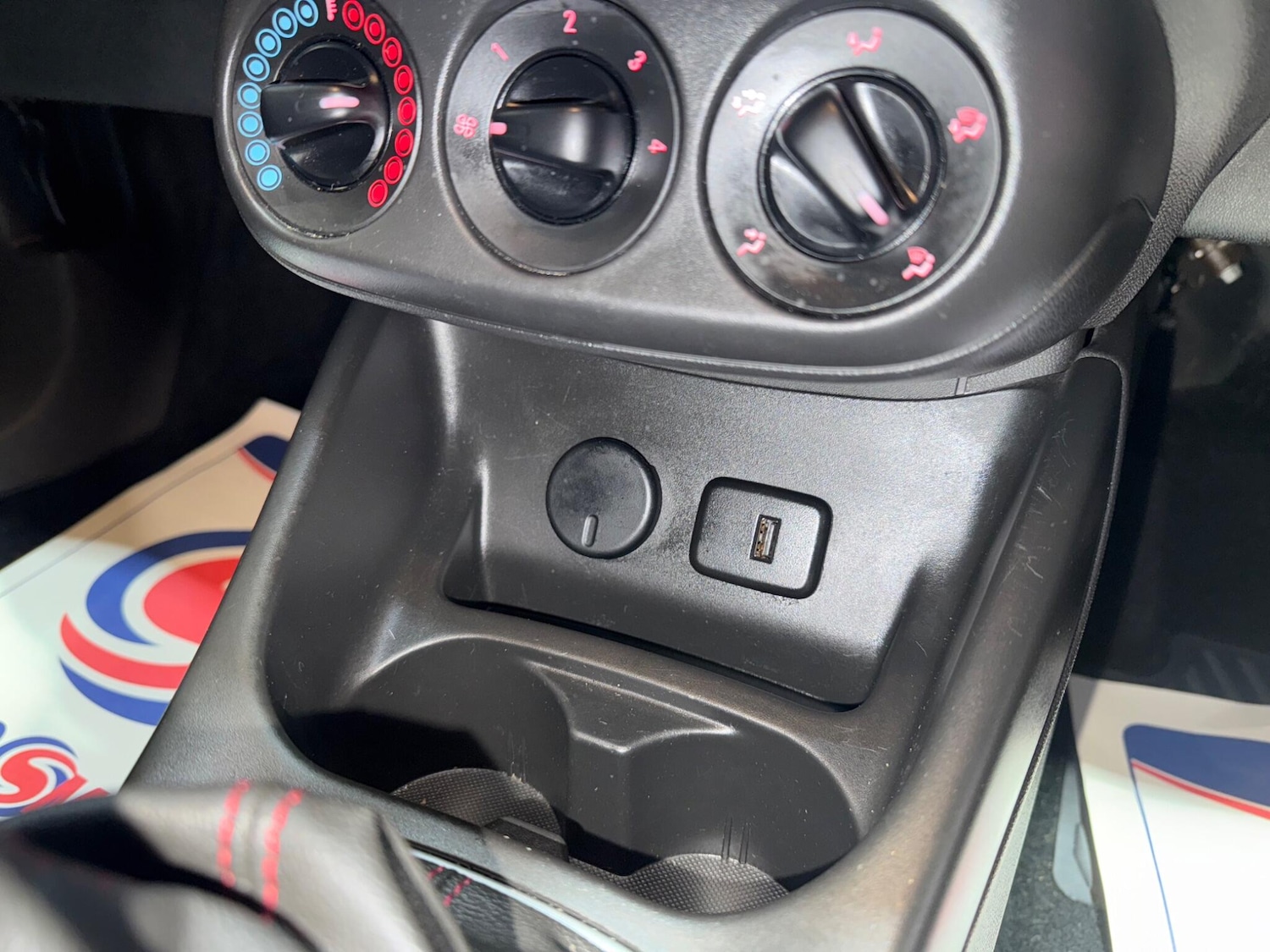 Used Vauxhall Corsa 2018 for sale - 76865732: Photo 27