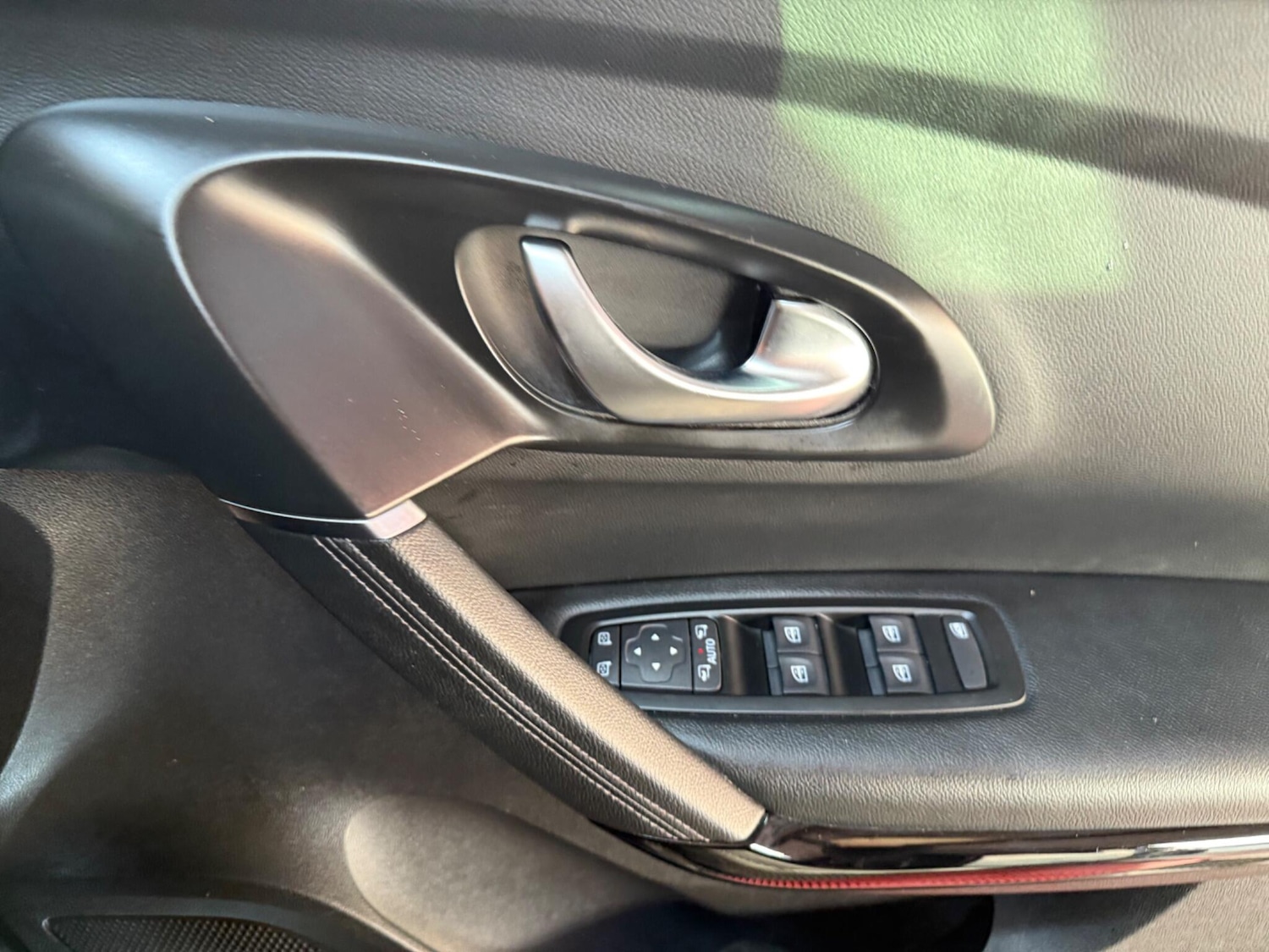 Used Renault Kadjar for sale - 77883063: Photo 39