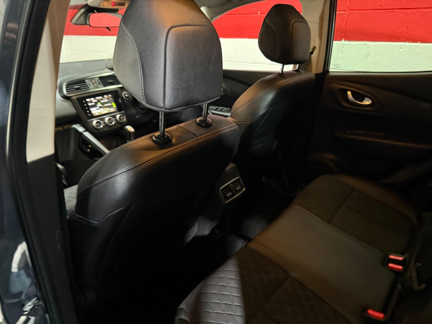 Used Renault Kadjar for sale - 77883063: Photo 63