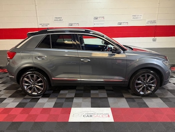 Used Volkswagen T-Roc 2018 for sale - 75290626: Photo
