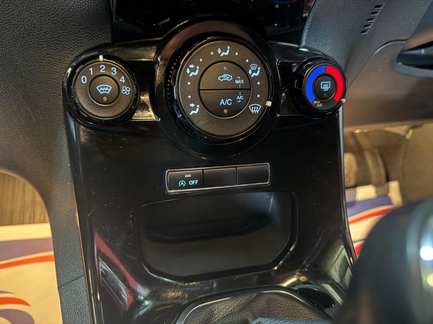 Used Ford Fiesta 2016 for sale - 77331438: Photo 64