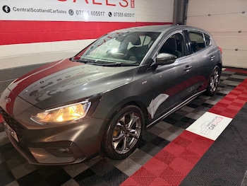 Used Ford Focus 2019 for sale - 76550032: Photo