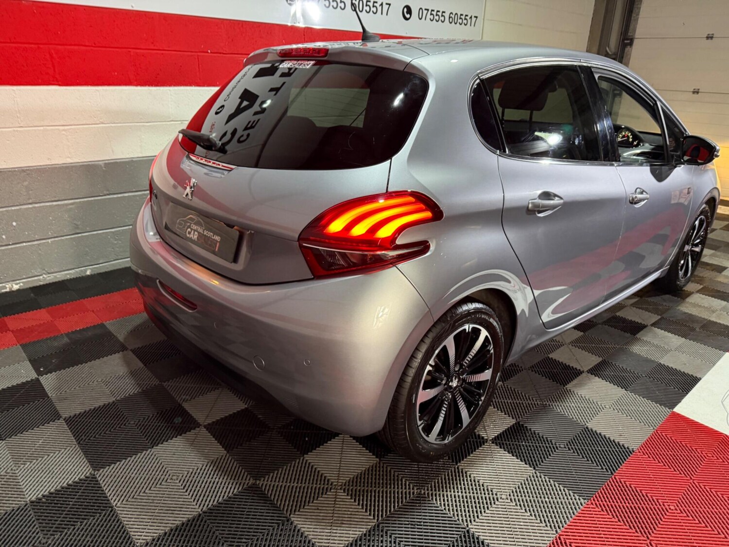 Used Peugeot 208 for sale - 77456340: Photo 14