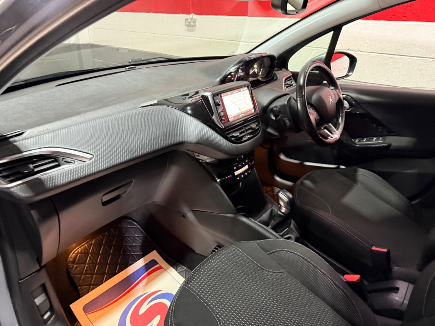 Used Peugeot 208 for sale - 77456340: Photo 18