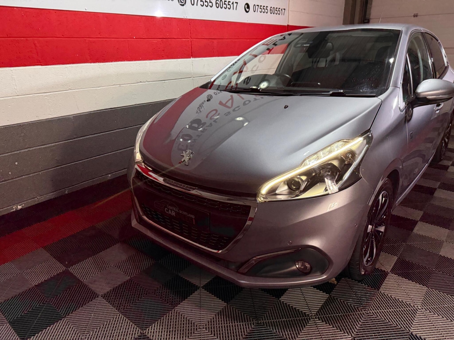 Used Peugeot 208 for sale - 77456340: Photo 2