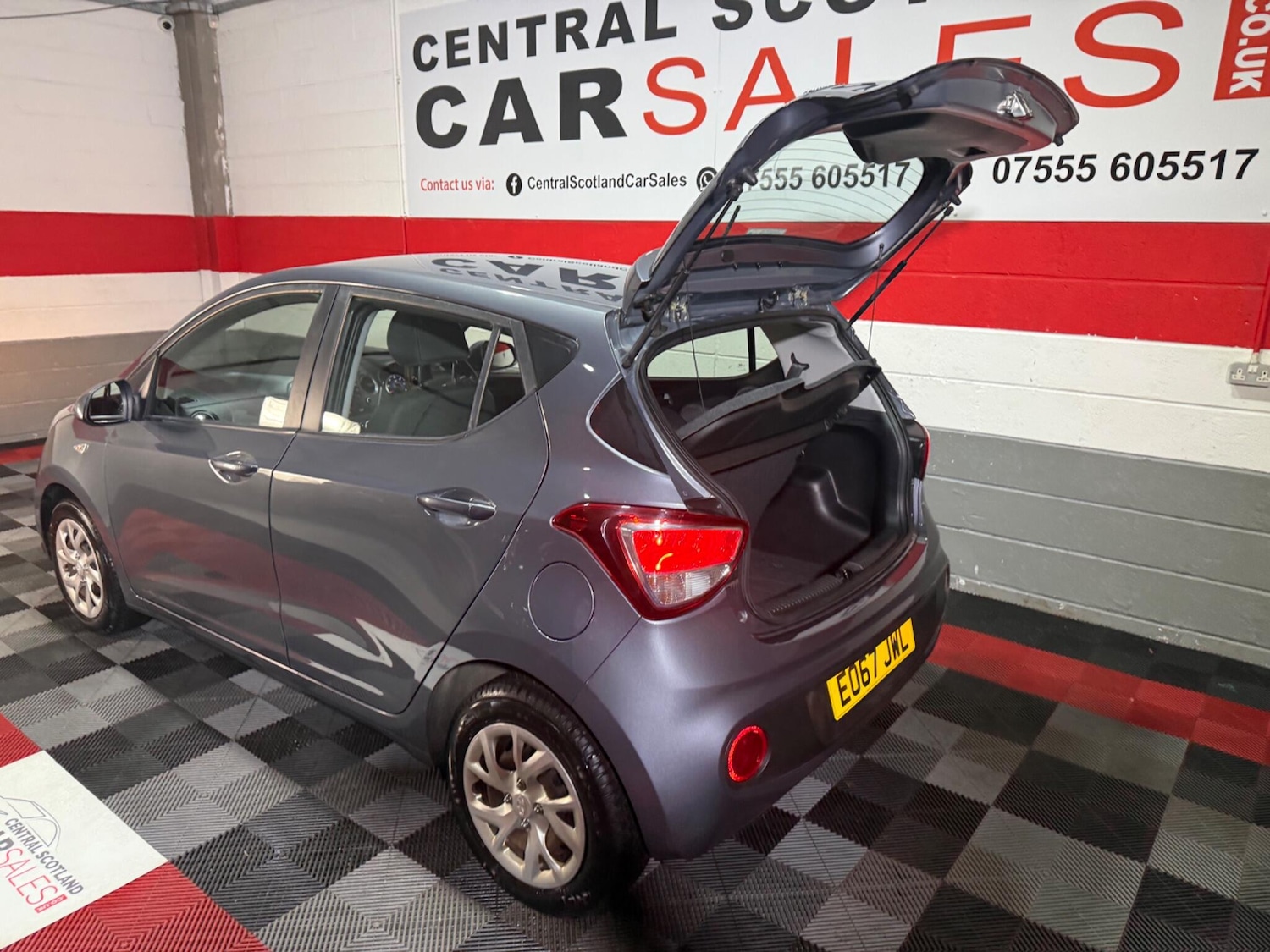 Used Hyundai i10 2017 for sale - 77291427: Photo 10