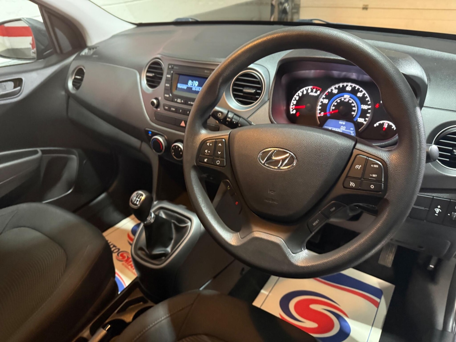 Used Hyundai i10 2017 for sale - 77291427: Photo 17