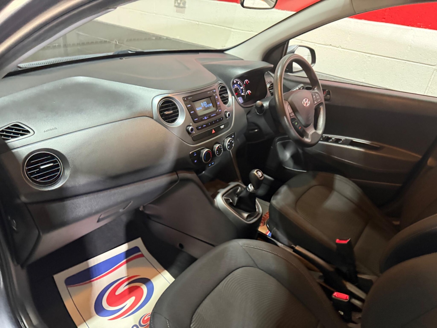 Used Hyundai i10 2017 for sale - 77291427: Photo 18