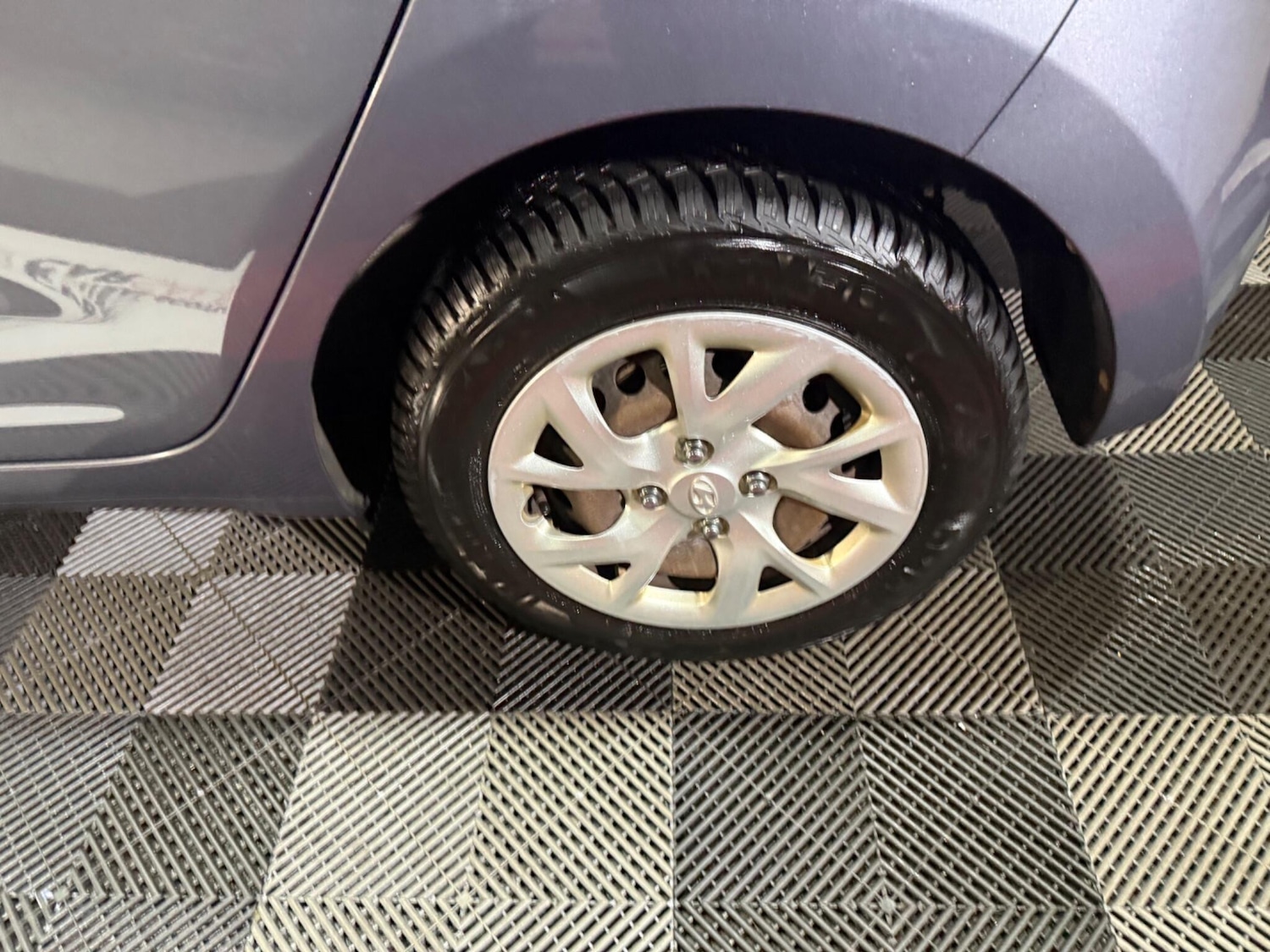 Used Hyundai i10 2017 for sale - 77291427: Photo 41