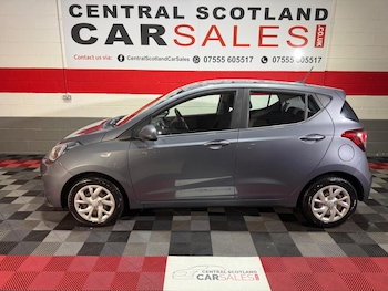 Used Hyundai i10 2017 for sale - 77291427: Photo