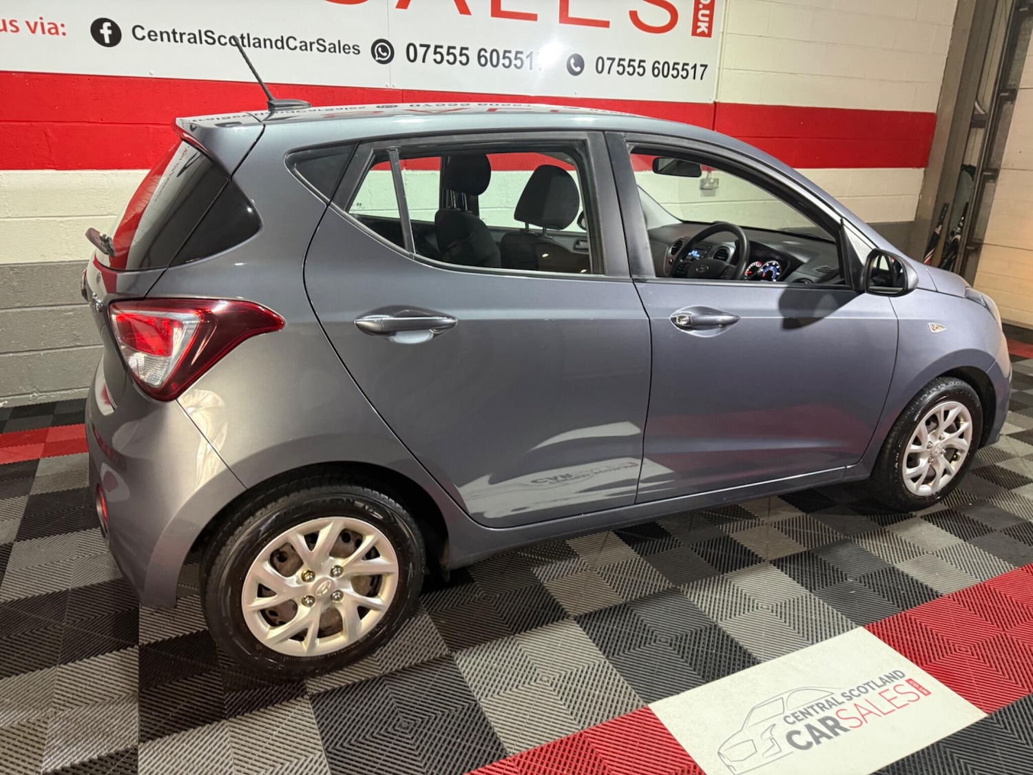 Used Hyundai i10 2017 for sale - 77291427: Photo 56