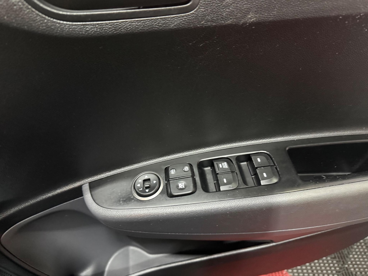 Used Hyundai i10 2017 for sale - 77291427: Photo 62