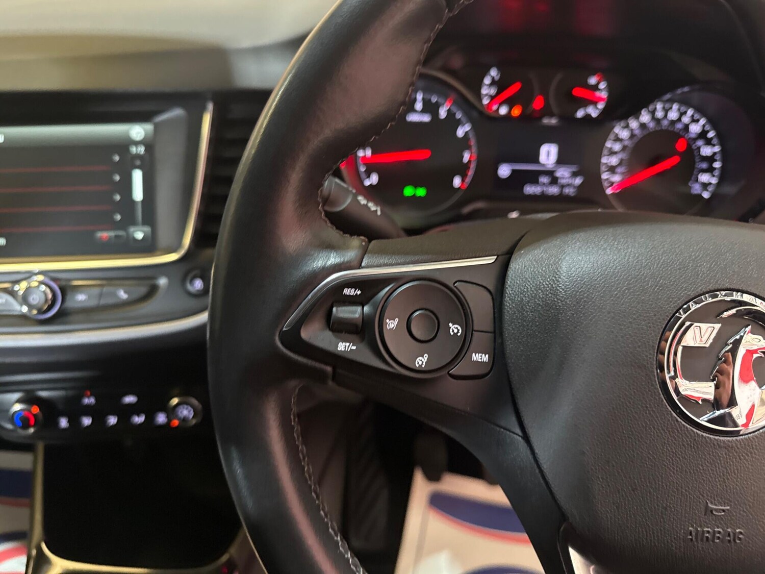 Used Vauxhall Crossland 2021 for sale - 77838512: Photo 31