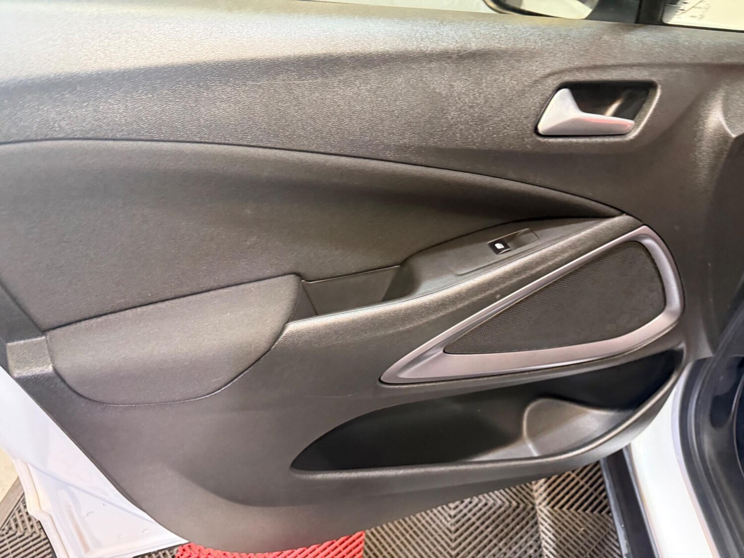 Used Vauxhall Crossland 2021 for sale - 77838512: Photo 37