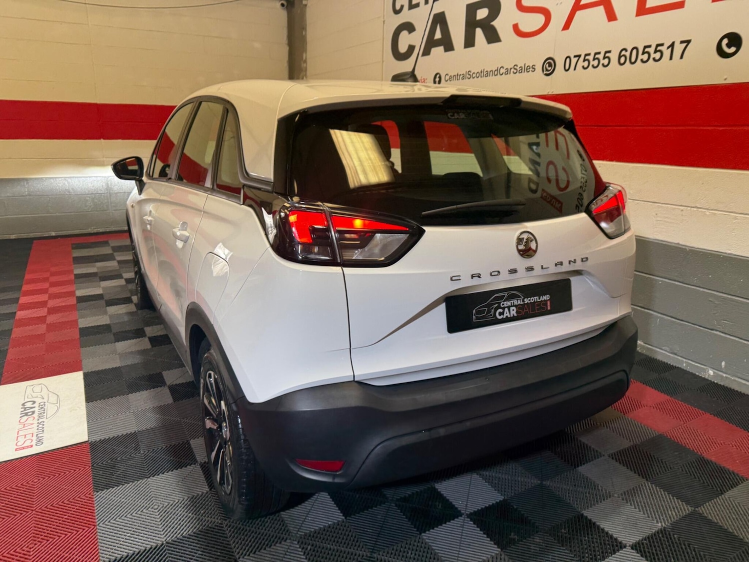 Used Vauxhall Crossland 2021 for sale - 77838512: Photo 4