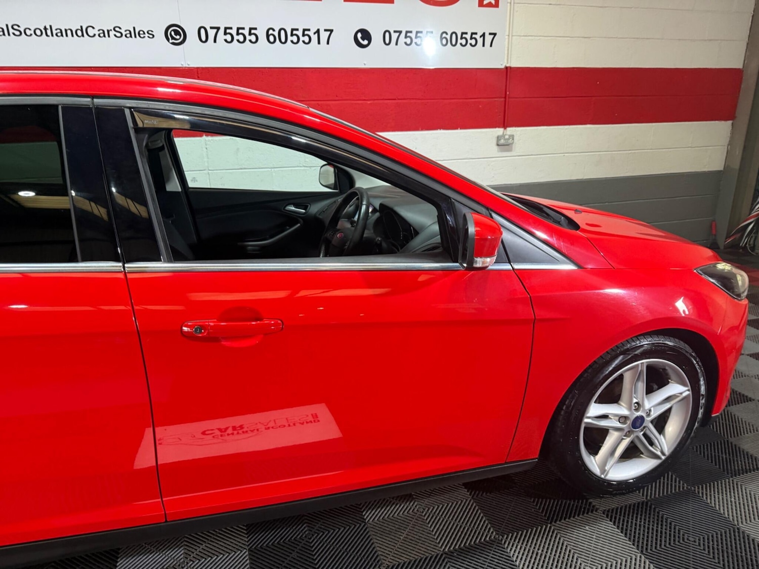 Used Ford Focus for sale - 77808471: Photo 10