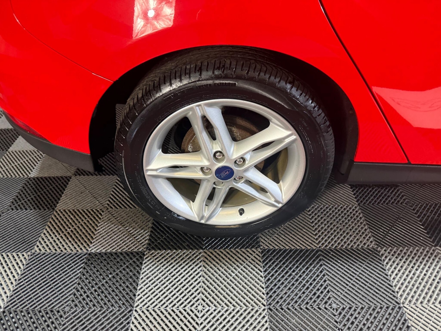 Used Ford Focus for sale - 77808471: Photo 29