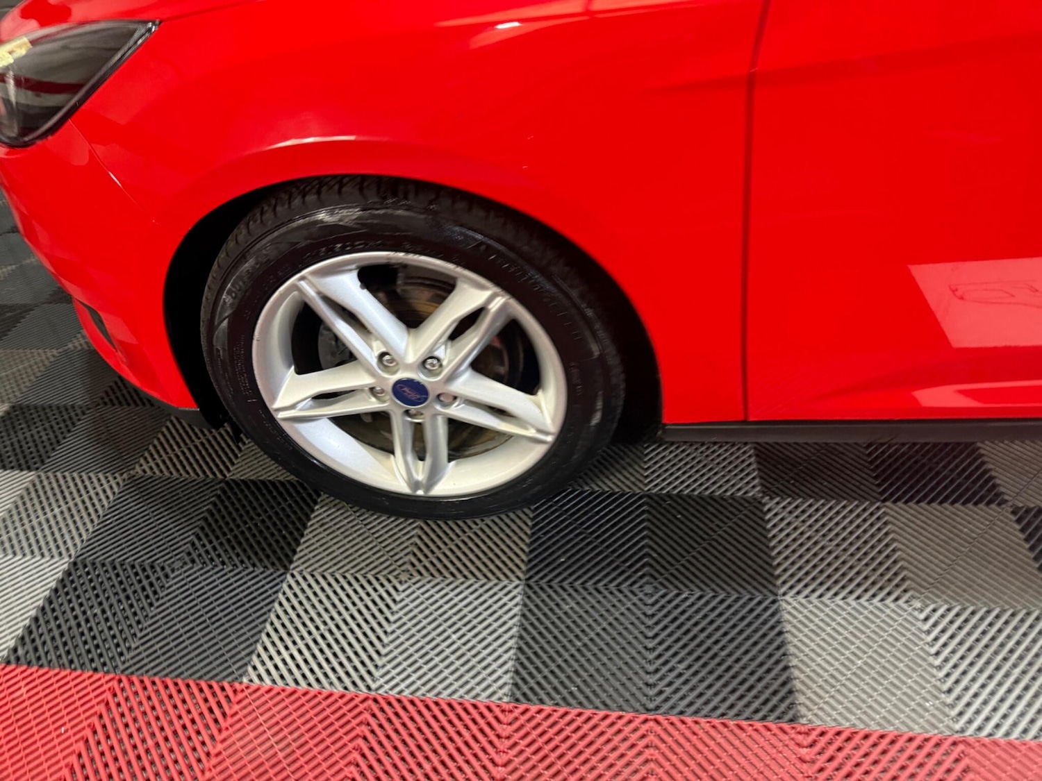 Used Ford Focus for sale - 77808471: Photo 31