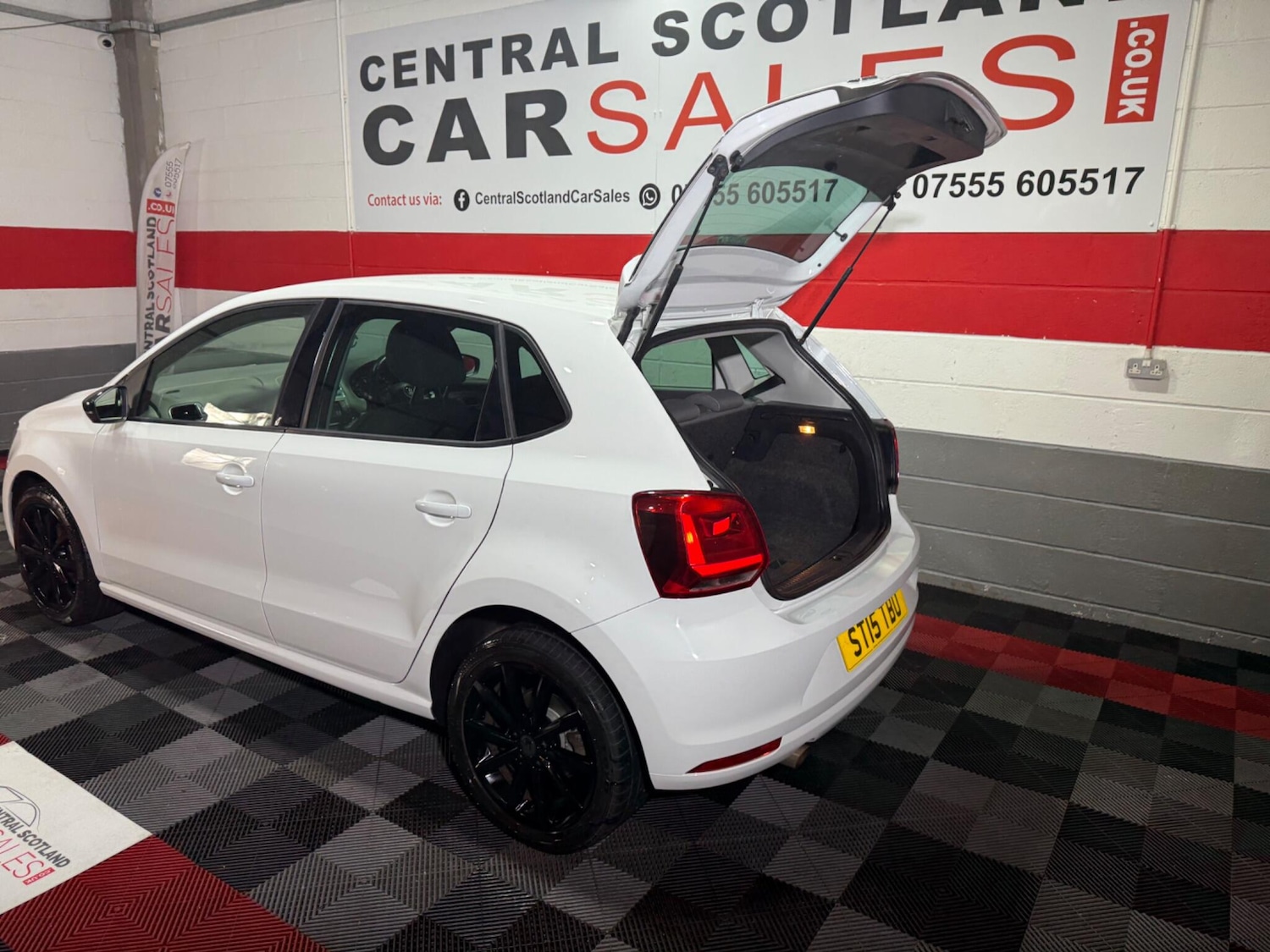 Used Volkswagen Polo 2015 for sale - 76562410: Photo 11