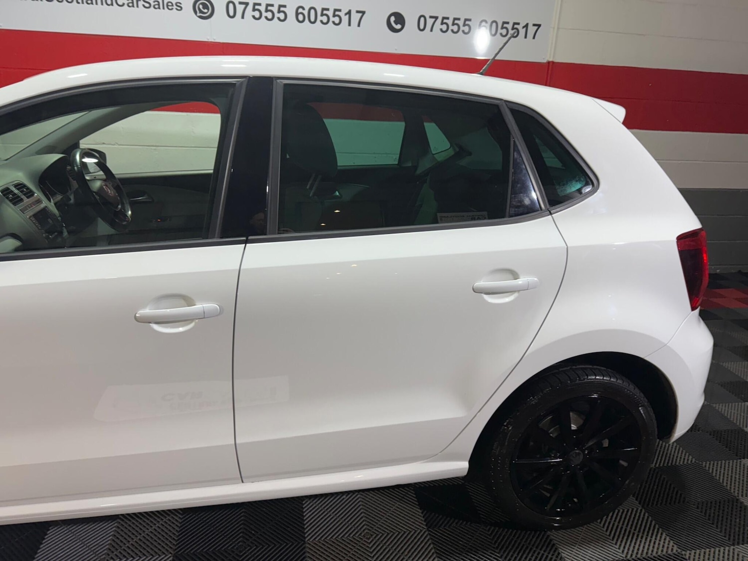 Used Volkswagen Polo 2015 for sale - 76562410: Photo 13