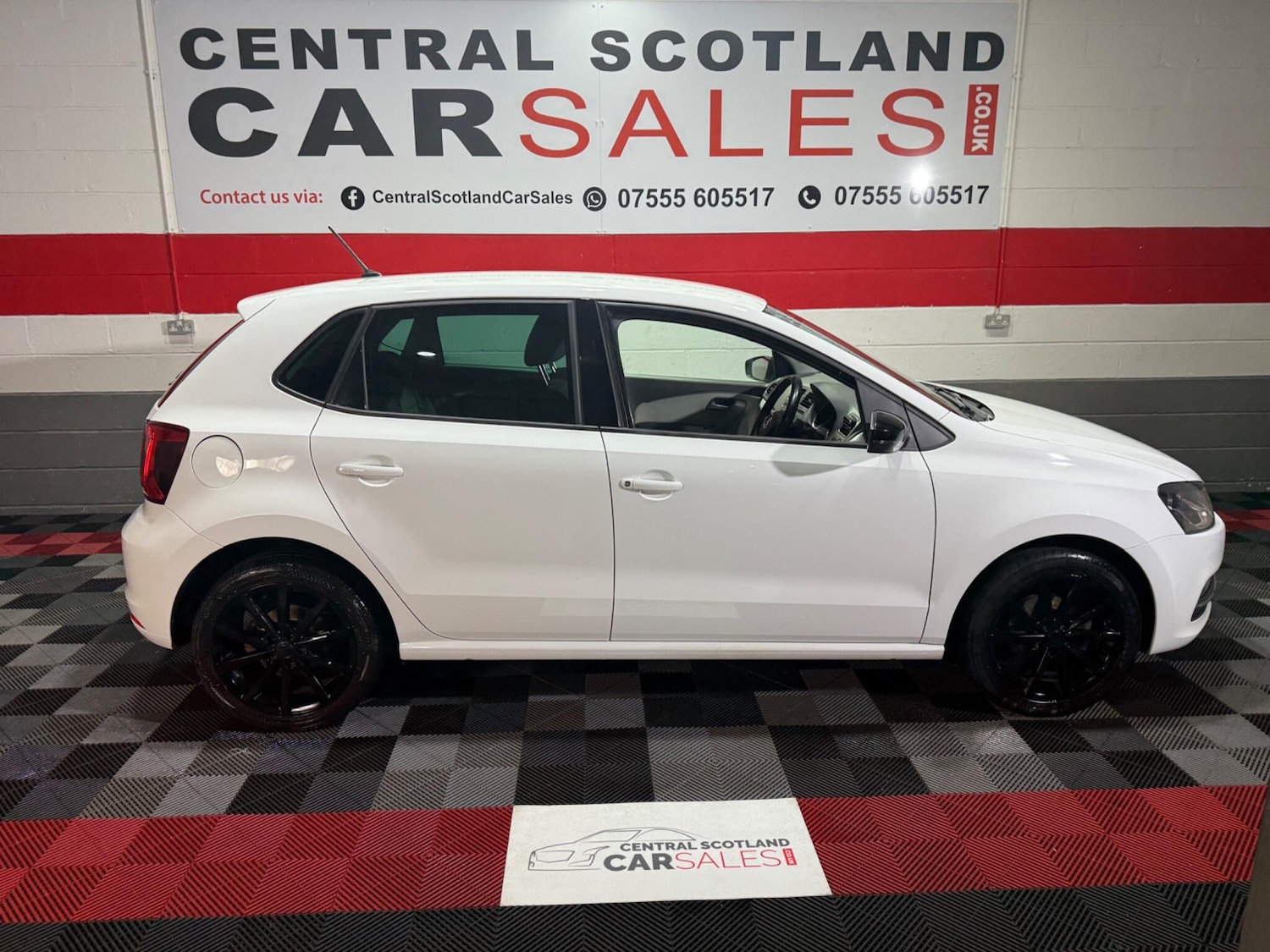 Used Volkswagen Polo 2015 for sale - 76562410: Photo 14